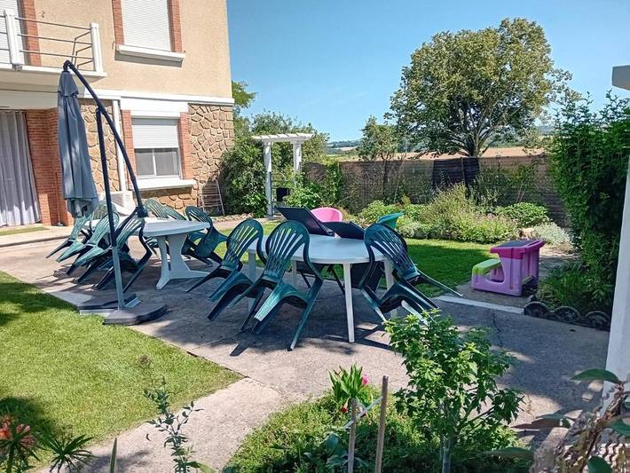 Location de vacances pour 12 personnes, avec jardin, adapté aux familles à Saint-Jean-de-Marcel - 3