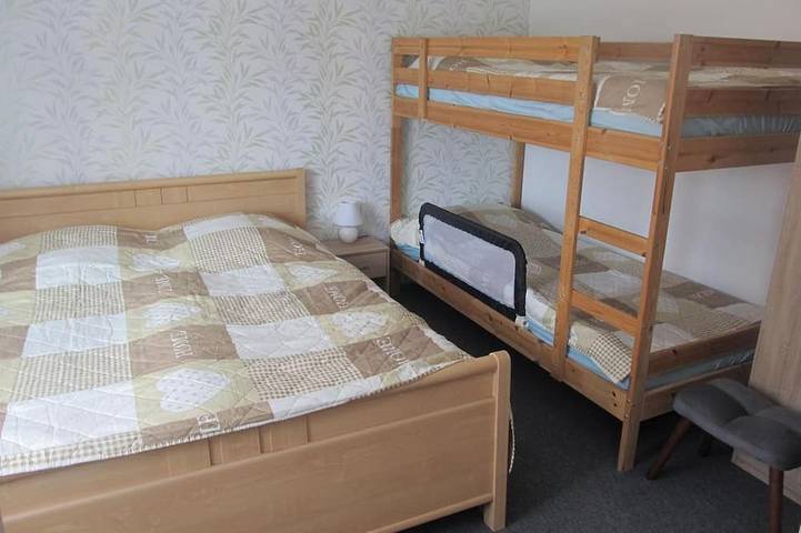 Ganze Wohnung, Ferienwohnung Ruth - Ferienunterkunft Mertinatsch in Rietschen, Oberlausitz-Niederschlesien
