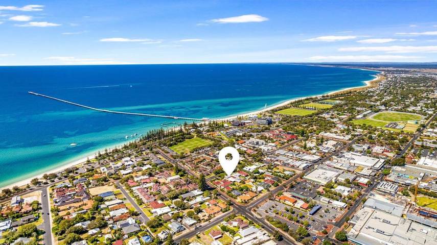 Location de vacances pour 8 personnes, avec terrasse dans Busselton