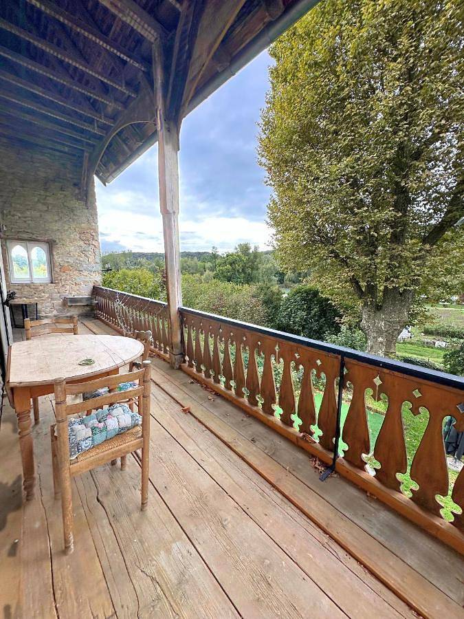 Location de vacances pour 14 personnes, avec jardin et jacuzzi à Sault-Brénaz - 4