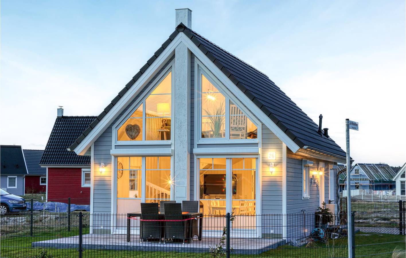 Sonniger Rückzugsort mit Garten, Terrasse und Parkplatz in der Nähe der Trattoria Punto Uno in Zerpenschleuse, Wandlitz