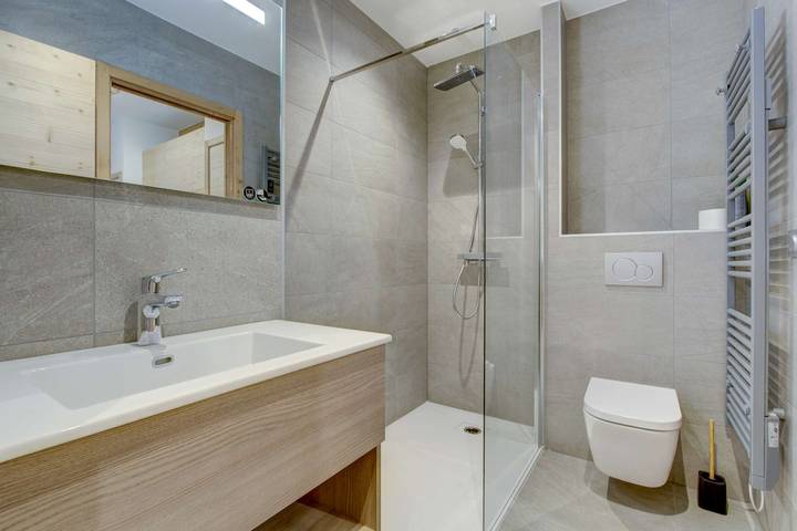 Ganze Ferienwohnung, Echo du Pleney A003 : Lovely new central one bedroom in Morzine, Les Portes du Soleil