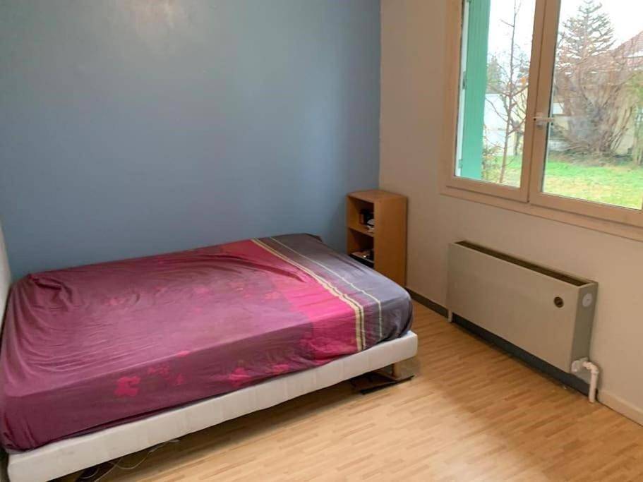 Three-Bedroom Villa in Villette-d'Anthon, Région de Vienne