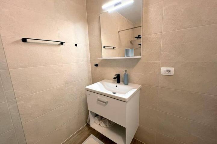 Ganze Wohnung, One bedroom apartment with sea view (4) in Dubrovnik-Neretva