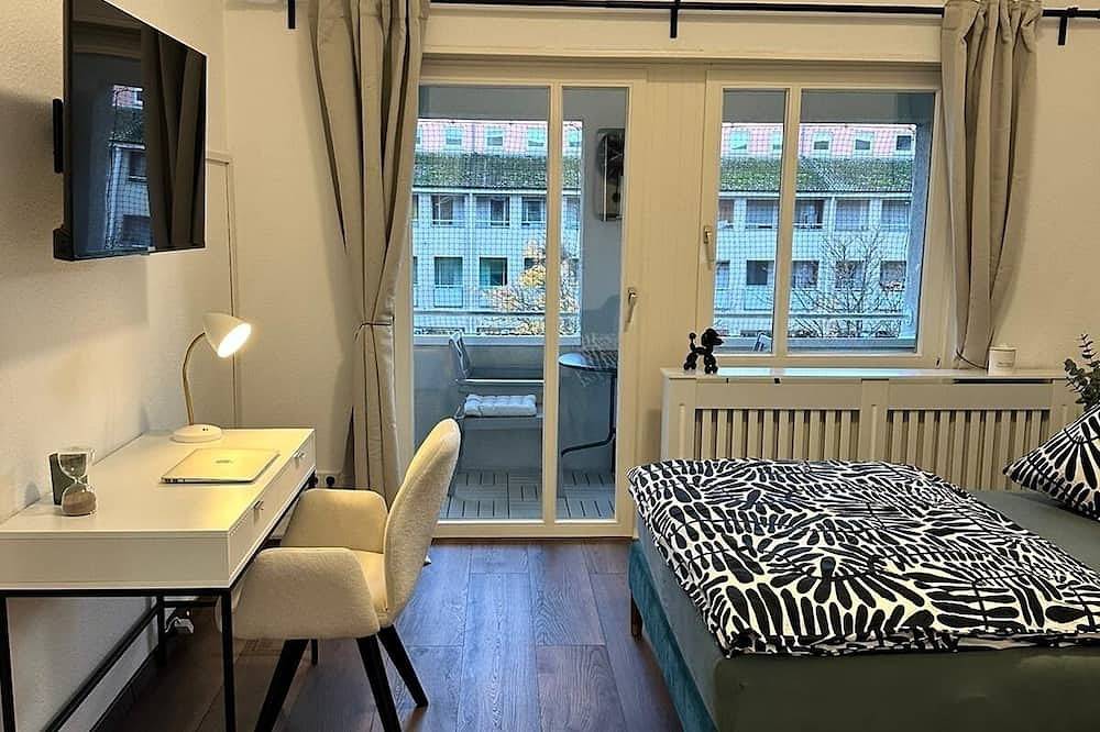 Entire apartment, Wohnen im Grünen in Karlsruhe, Rhine Plain