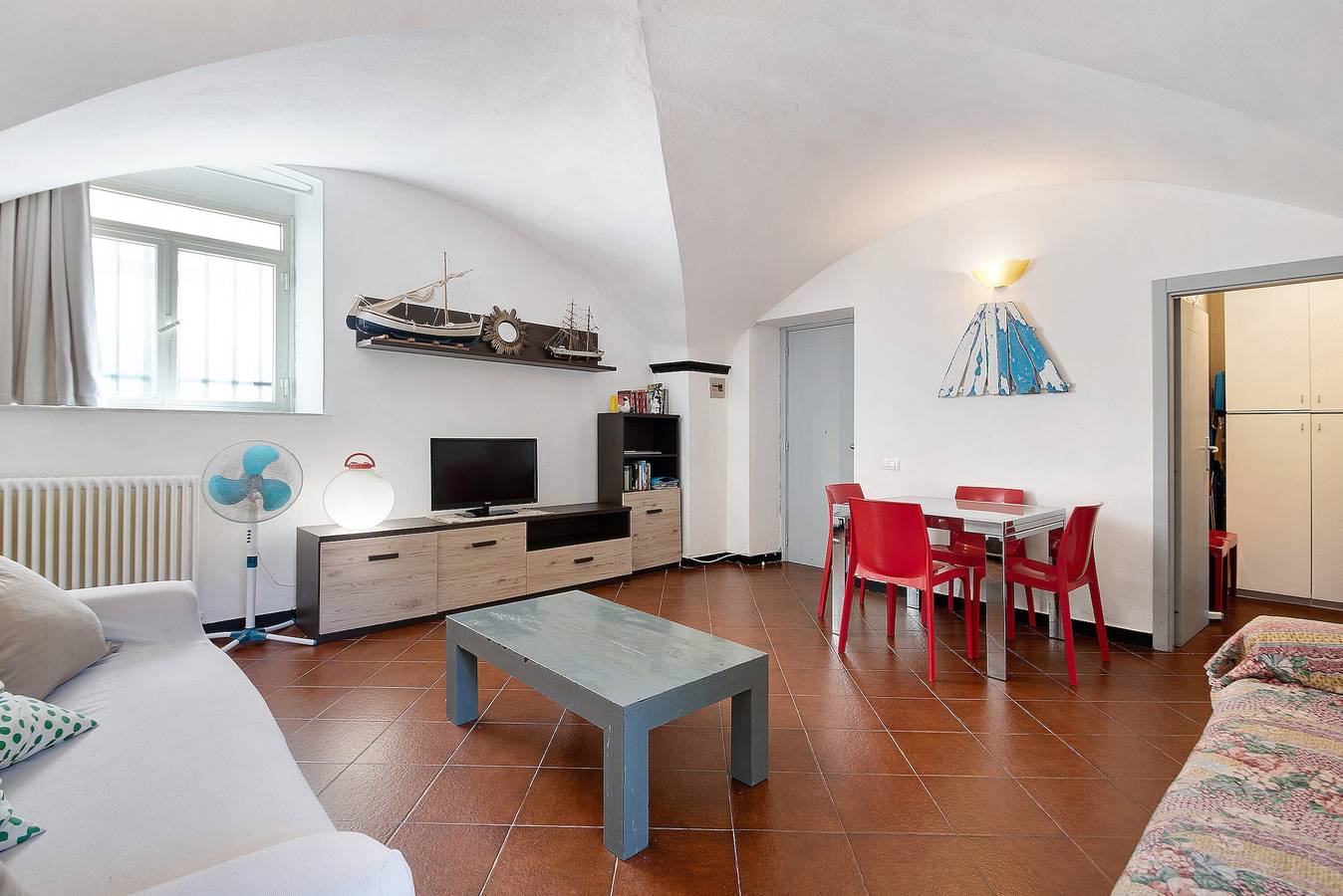 Ganze Wohnung, Ferienwohnung 'Strandparadies - Napoleone' mit privatem Garten und Wlan in Levanto, Levanto Kommune