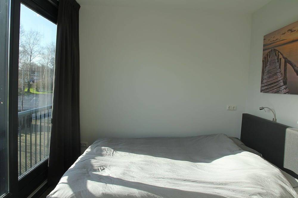Ganze Wohnung, Charmantes Apartment in Langweer mit Bootssteg in Ijsselmeer