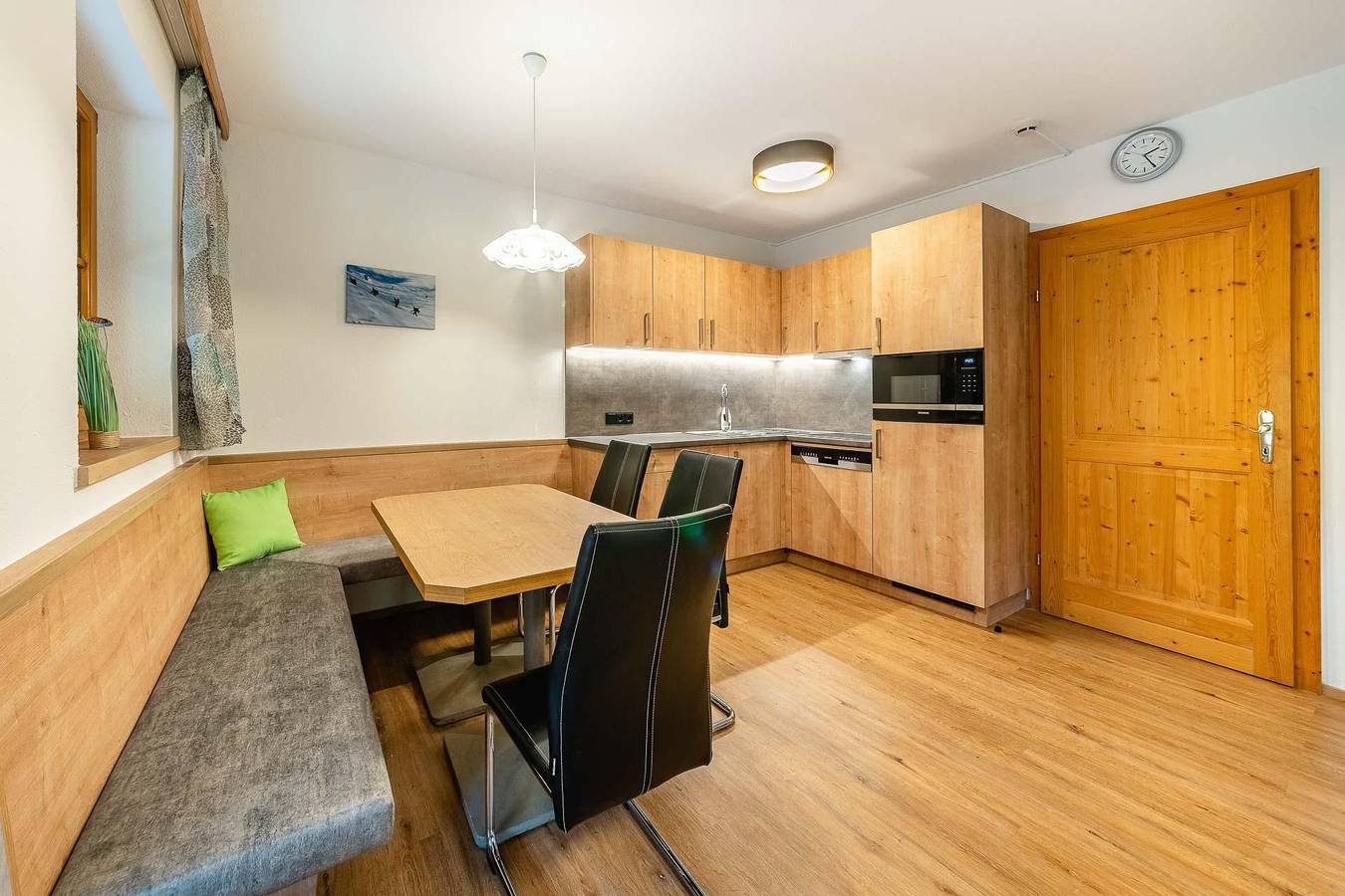 Apartment Og mit Balkon in Inneralpbach, Alpbach