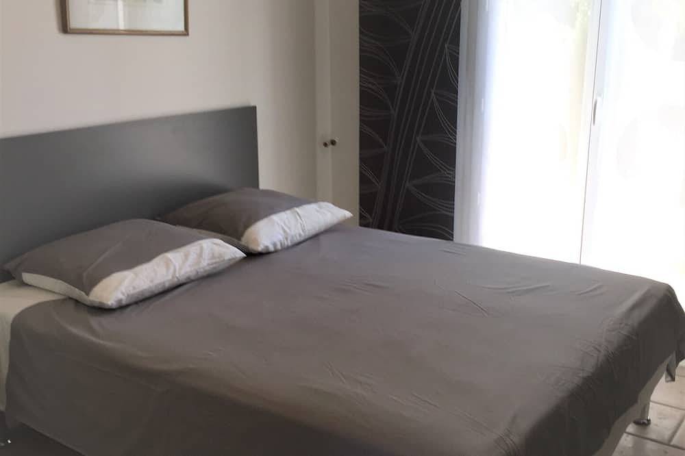 Freistehendes Haus 2 Schlafzimmer 2 Bäder in Sanary-sur-Mer, Mittelmeerküste (Frankreich)