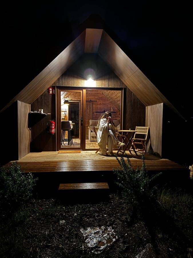 Albergue para 2 personas, con jardín además de piscina y vistas en Cataluña - 2