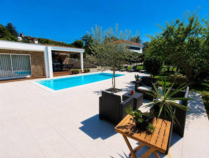 Casa de férias para 4 pessoas, com Varanda e Terraço e ainda Jardim and Piscina em Marco de Canaveses (Cidade)