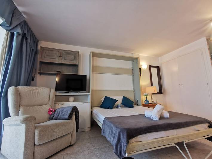 Entire studio, Modern Seaside Studio on Costa Brava in Platja d'Aro, Costa Brava
