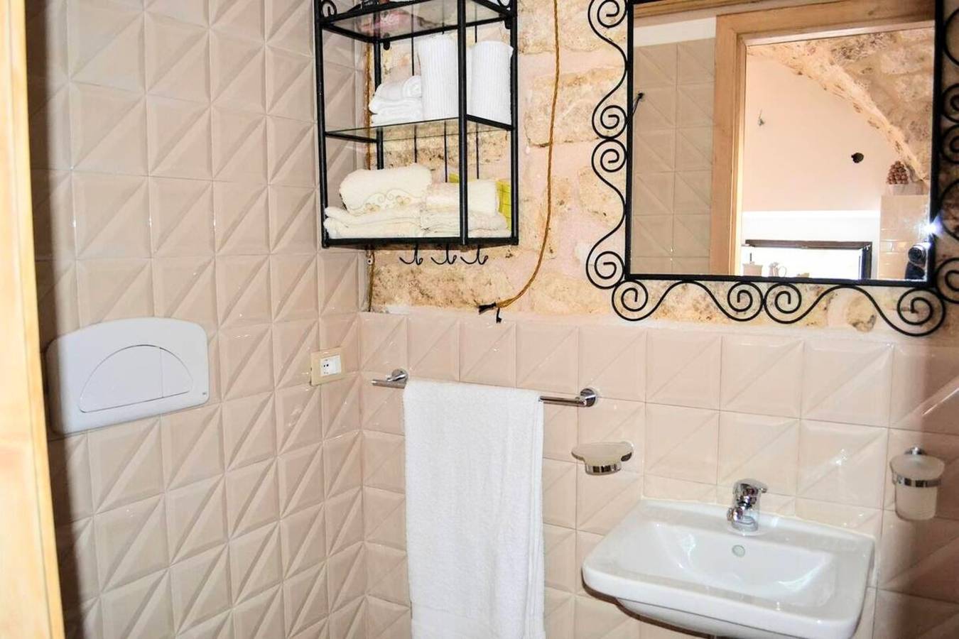 Estudio entero, Estudio 'Le Antiche Mansioni 1' con aire acondicionado in Monte Sant'Angelo, Gargano