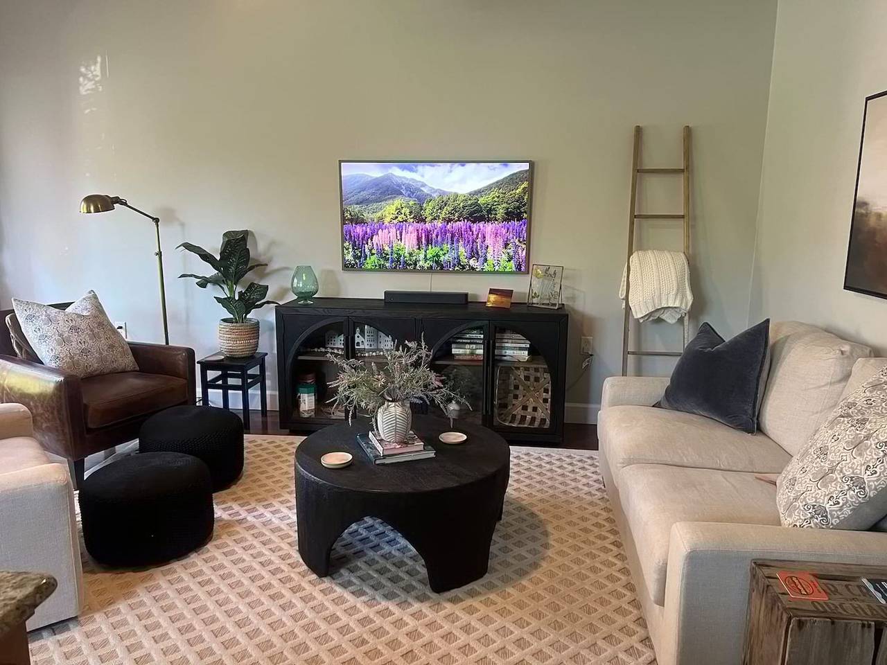 Apartamento entero, Selah House! in Jacksonville in Jacksonville (OR), Oregon