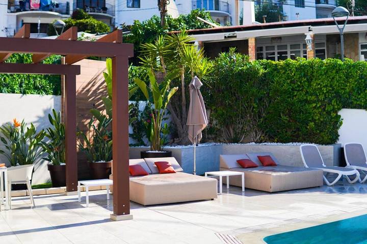 Gîte pour 4 personnes, avec piscine et terrasse à Cala Llonga - 2