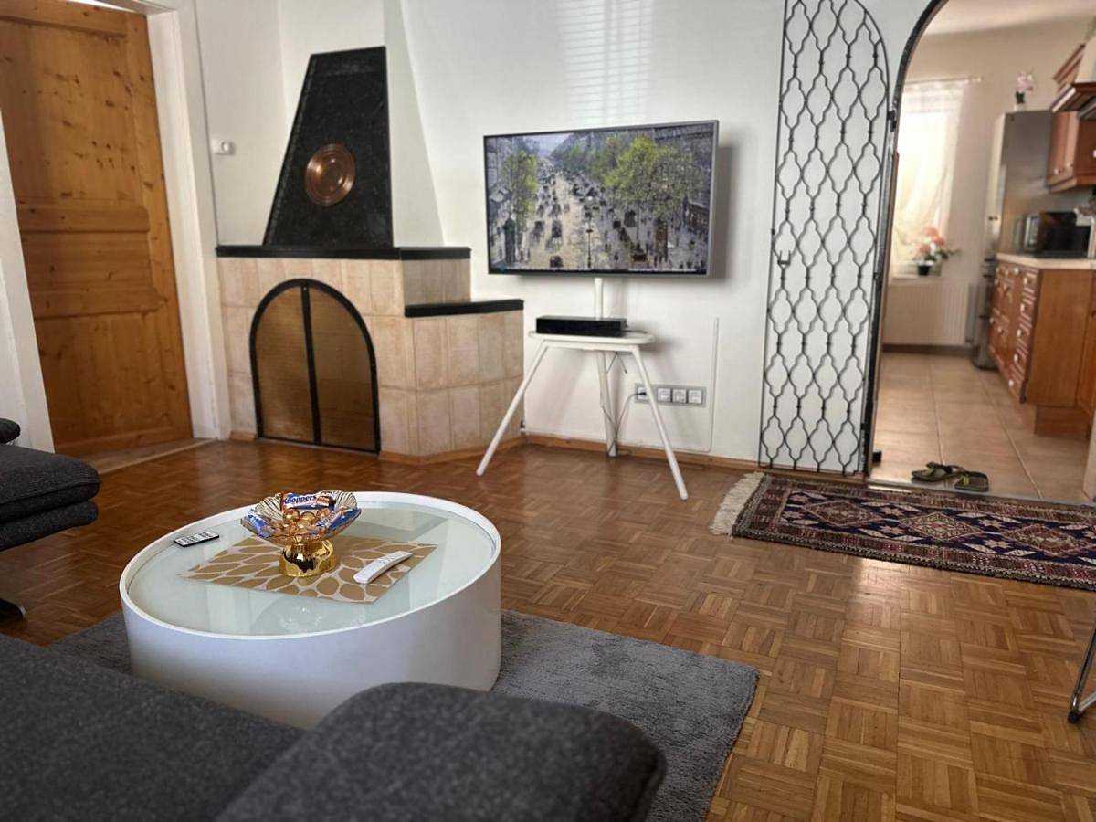Feel Good House Vienna - Ihre grüne Wohlfühloase in Liesing, Wien