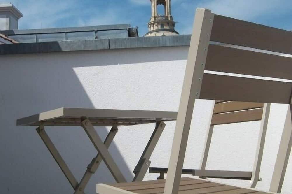 Appartamento intero, Maisonette apartment on the top floor with small terrace in Altstadt (Dresden), Dresda