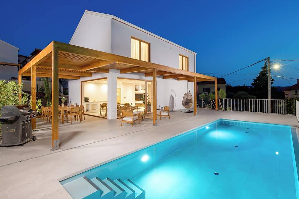 Villa 1 with pool Soline, Krk, 280 m from beach, by 4Villas in Soline, Krk