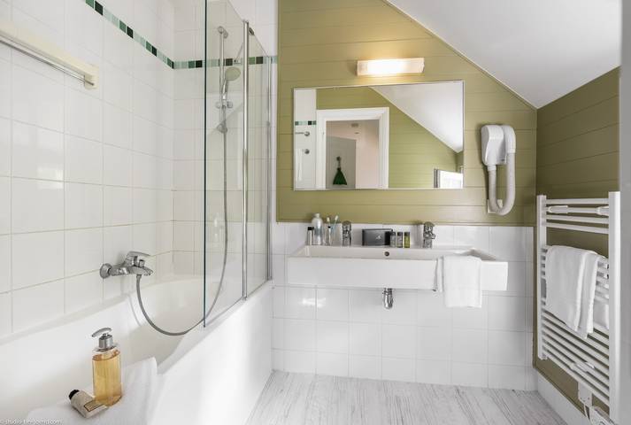 Gîte pour 4 personnes, avec jardin à Chamouille - 3