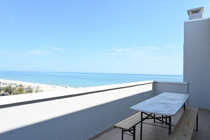 Ganze Wohnung, Ferienwohnung für 5 Personen mit Balkon/Terrasse in Senigallia (Gemeinde), Ancona Provinz