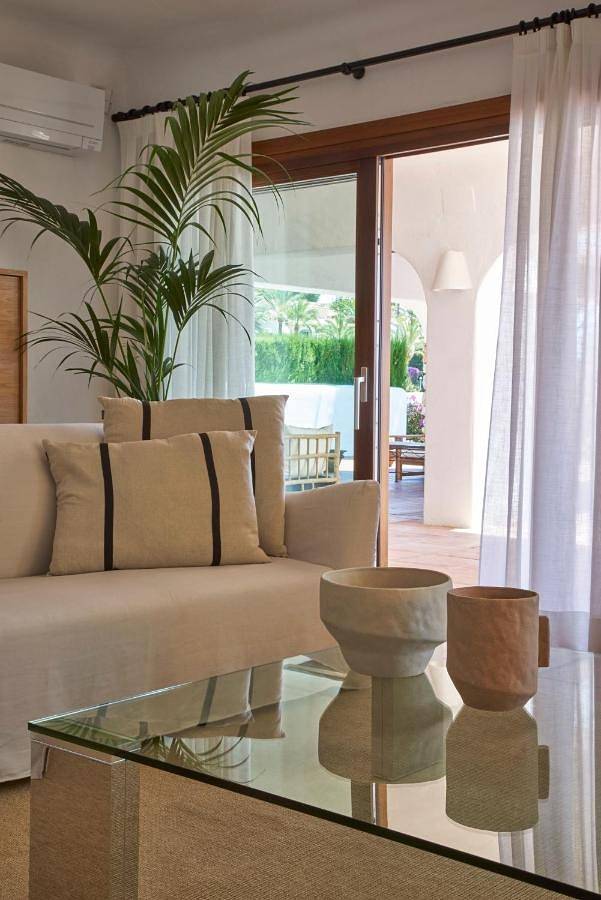 Casa rural para 8 personas, con Balcón y Jacuzzi además de Terraza y Piscina en Moraira - 4
