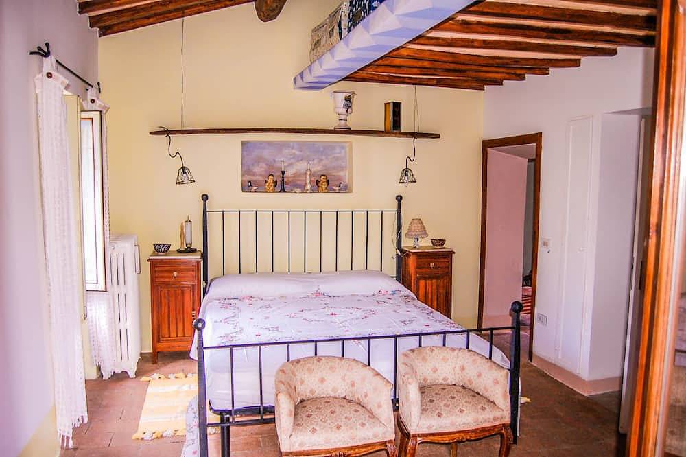 Haus mit eigenem Pool. Ruhige Lage. Eingezäunt / gesicherten Poolbereich in Avigliano Umbro, Terni Provinz