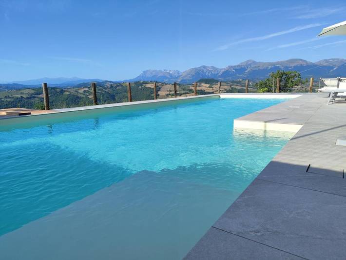 Ferienhaus für 16 Personen, mit Balkon und Terrasse sowie Garten und Pool in Penna San Giovanni - 2
