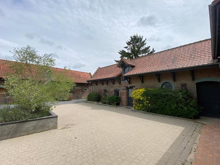 Gîte pour 3 personnes, avec jardin à Ennetières-en-Weppes
