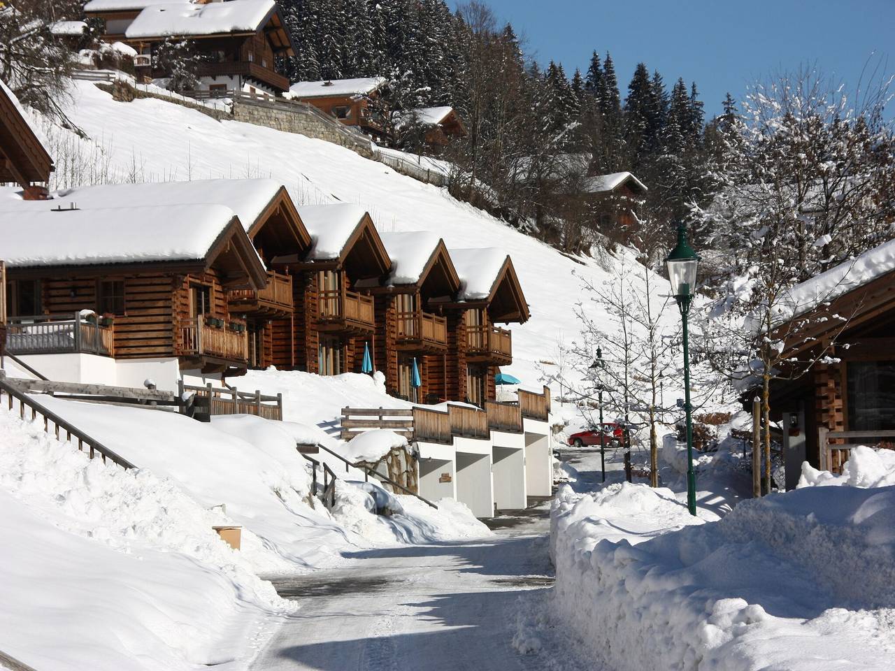Luxurious Chalet in Wald im Pinzgau with Swimming Pool in Pinzgau