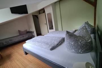 Cottage für 9 Personen in Marzahn - Hellersdorf, Berlin, Bild 1