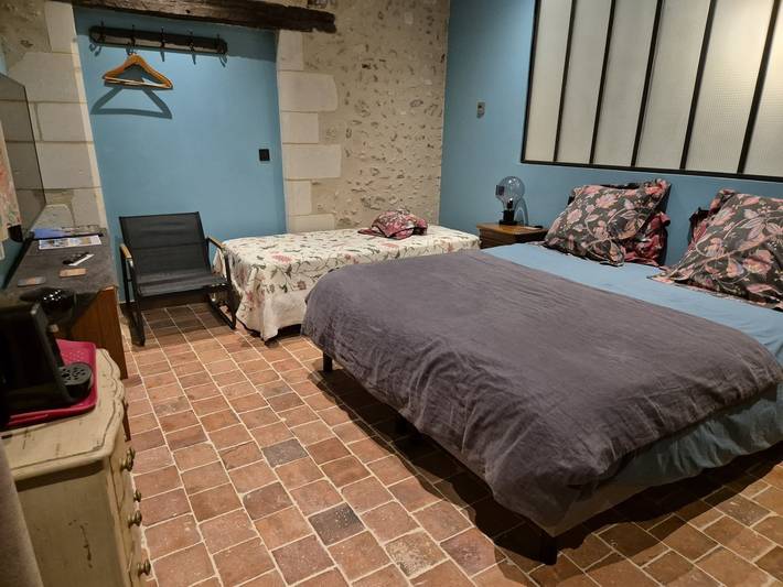 Chambre d’hôte pour 3 personnes, avec jardin