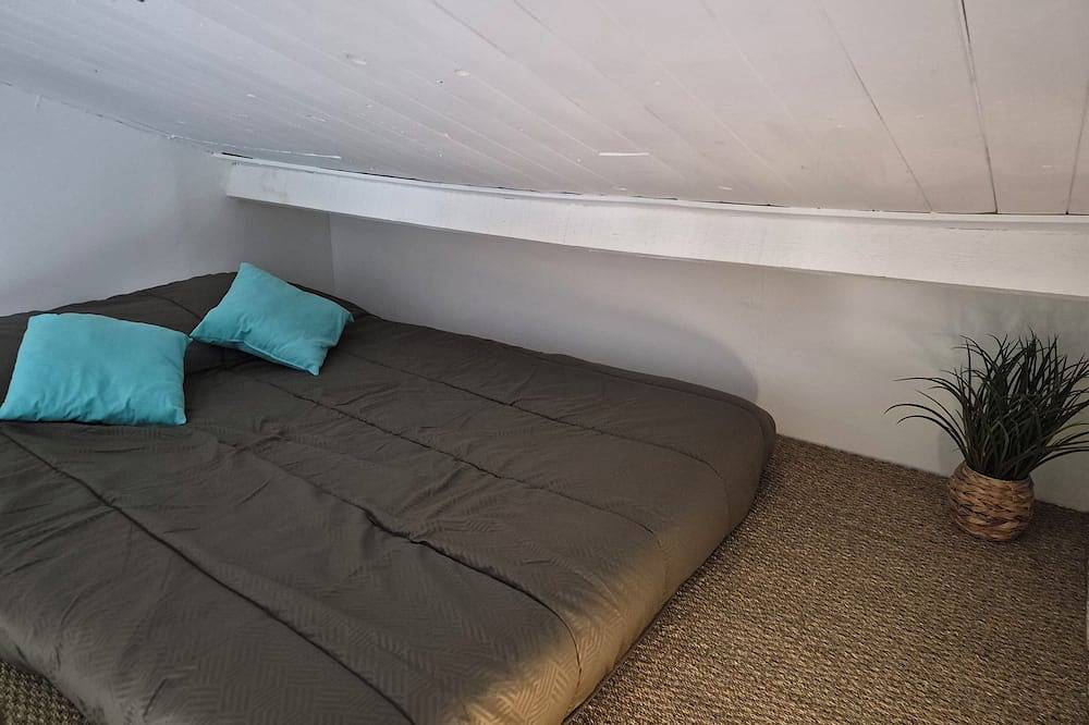 Studio cosy terrasse privée in Garéoult, Côte méditerranéenne (France)