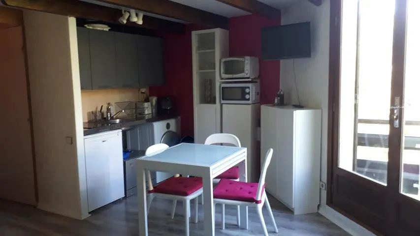 Apartamento de vacaciones para 4 personas, con balcón - 1