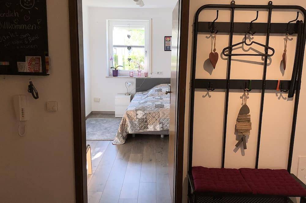 Ganze Wohnung, Ferienwohnung in Burgau mit persönlichem Ambiente in Burgau, Bayerisch Schwaben