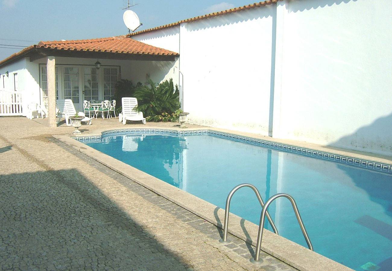 Bcl14V6 Charming 6bdr manor house with pool in Barqueiros, Distrito de Braga