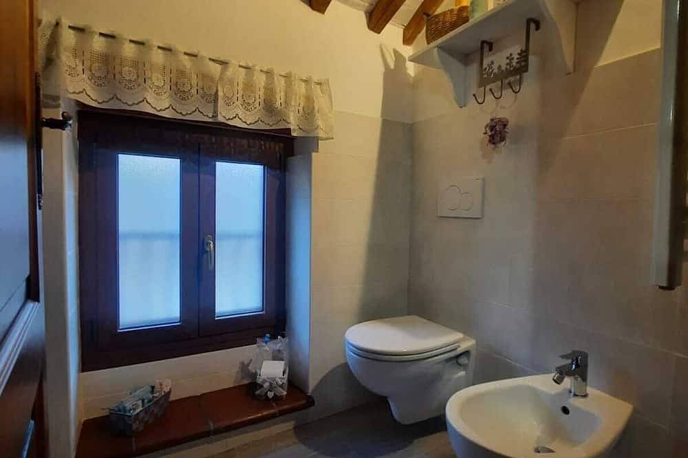 Alloggio Turistico di Patrizia ,a Pochi Passi dal Borgo di Civita in Lubriano, Viterbo Provinz