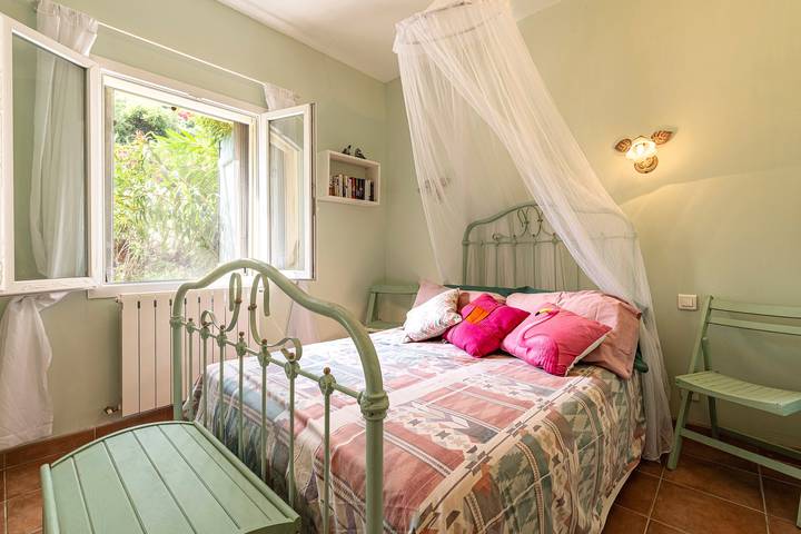 Location de vacances pour 4 personnes, avec jardin et terrasse à Corbara - 4