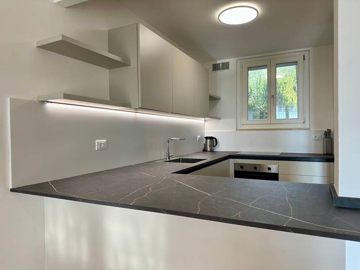 Ferienhaus für 8 Personen, mit Whirlpool und Balkon sowie Garten in Garda - 3