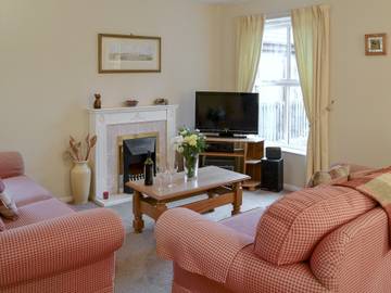 Gîte pour 5 personnes, avec jardin à Aviemore
