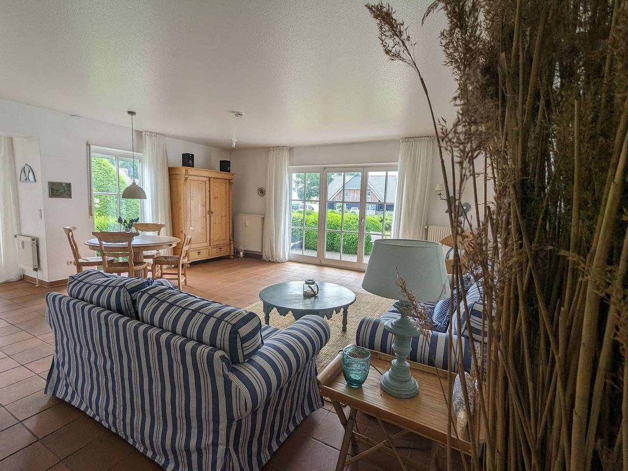 Ganze Wohnung, Fewo Sunddriewer - Südterrasse mit Boddenblick in Born a. Darß, Born am Darß