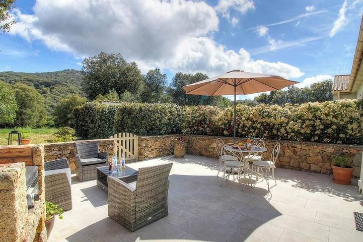Location de vacances pour 2 personnes, avec jardin à Foce - 4
