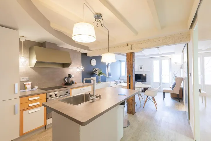 Ferienwohnung für 4 Personen, mit Balkon und Ausblick - 1