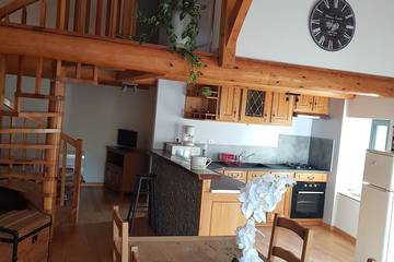 Cottage pour 6 personnes, avec terrasse, animaux acceptés à Langeac