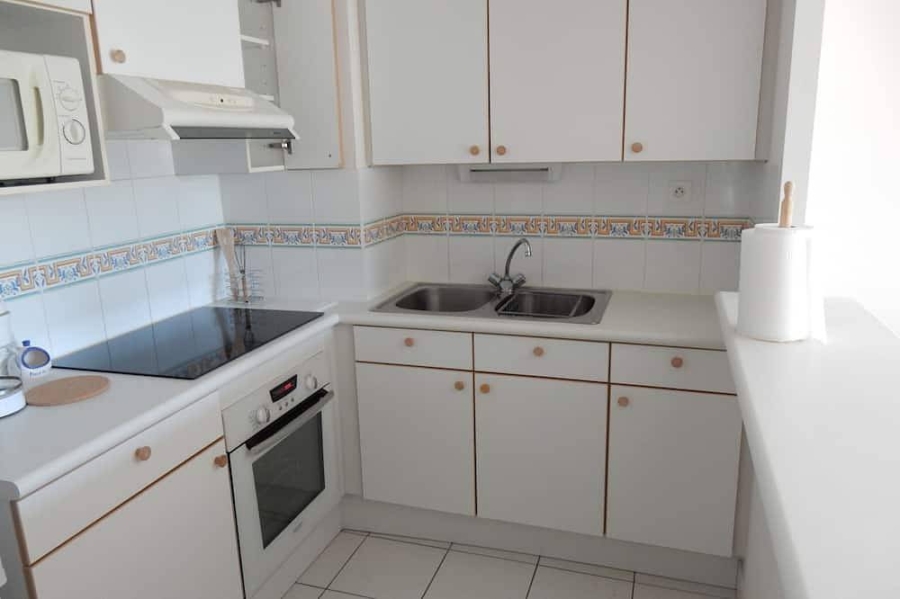 Appartement entier, Appartement dans résidence proche de la plage ,des commerces ,garage fermé in Saint-Marc-sur-Mer, Saint-Nazaire