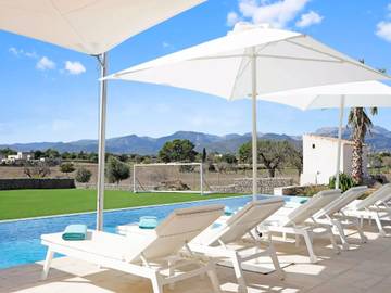 Villa in Inca, Mallorca Inselmitte für 8 