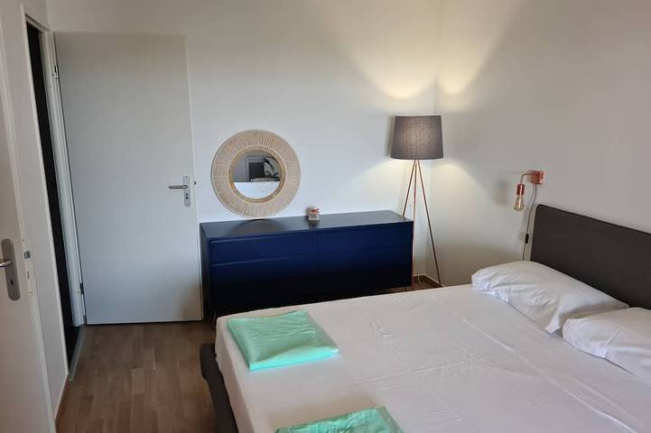 Appartement entier, Magnifique T2 en parahotelier  avec terrasse de 23m2  exposée sud vue mer in Ajaccio, Golfe D'Ajaccio