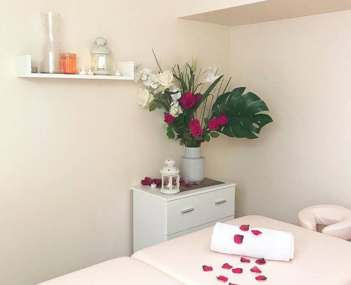 Hôtel pour 2 personnes, avec piscine ainsi que vue et jardin, animaux acceptés à La Valette-du-Var - 3