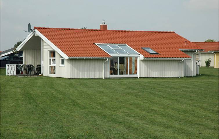 Ferienhaus für 12 Personen, mit Terrasse und Sauna sowie Garten und Whirlpool in Schönhagen - 2