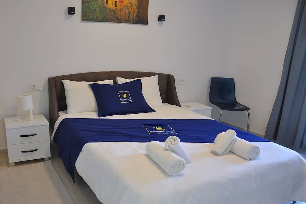 Entire apartment, Self contained forest view luxury apartments in Kusadasi, Turkish Aegean