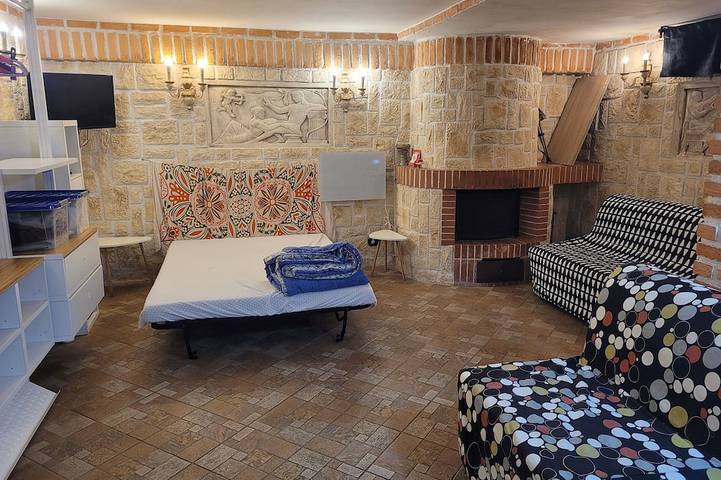 Appartamento intero, Roman Tavern Studio Apartment in Anzio, Provincia di Roma